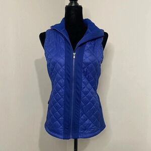 Athleta Rock Springs Quilted Vest with Reflective Strip in Cobalt Blue‎